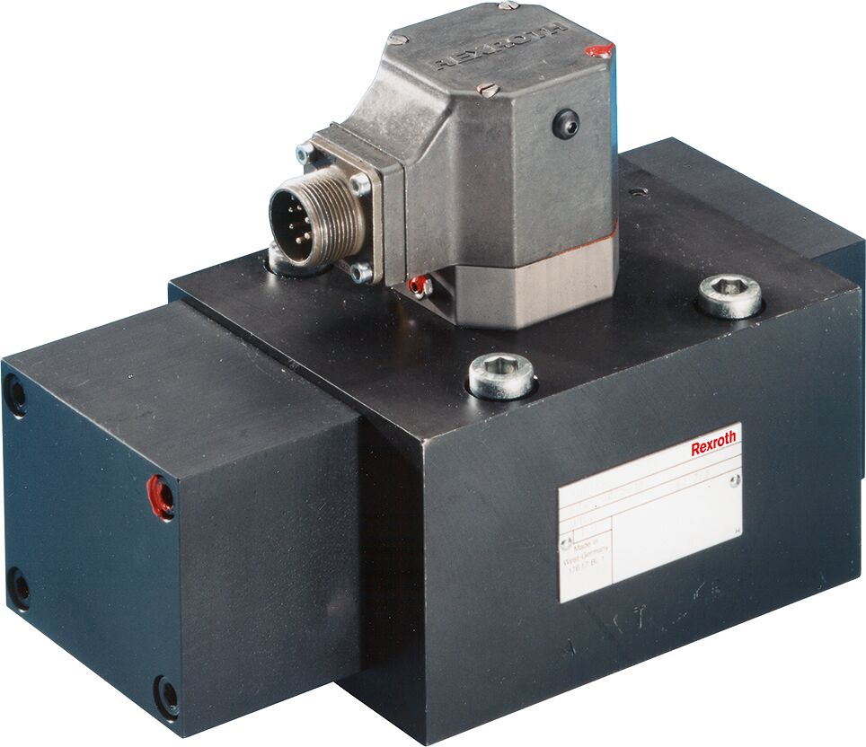 R900716550 серво направленный клапан 4WS2EM16-2X/150B12ET315K8EV Bosch Rexroth